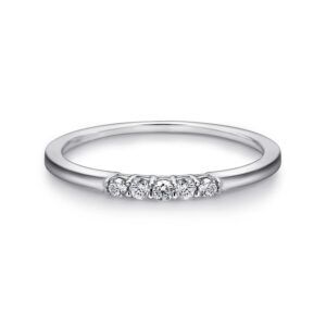 14K White Gold 5 Stone Shared Prong Diamond Wedding Band - 0.09 ct